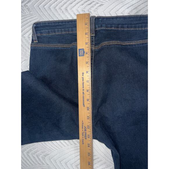 Sugar Magnolia Women’s Dark Blue Straight-Leg Jeans Size 8 Classic Fit Sale!!! - Picture 8 of 12